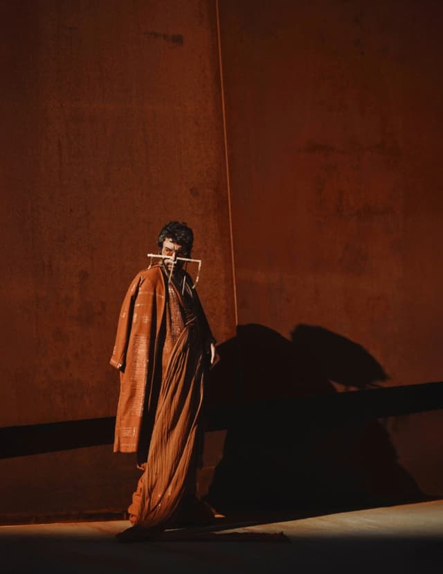 Christian Hernán De Restrepo: A Él Mismo