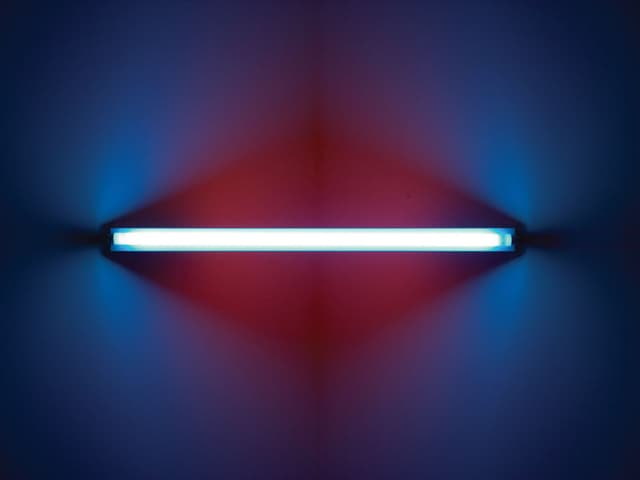 En/Lighten: Material & Metaphor