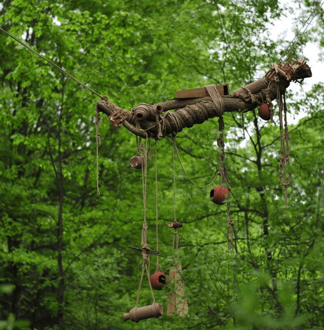 Laura Lima, Indistinct Form (2025)