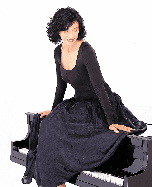 Suzanne Ciani: Sound Lounge at the Davis Museum