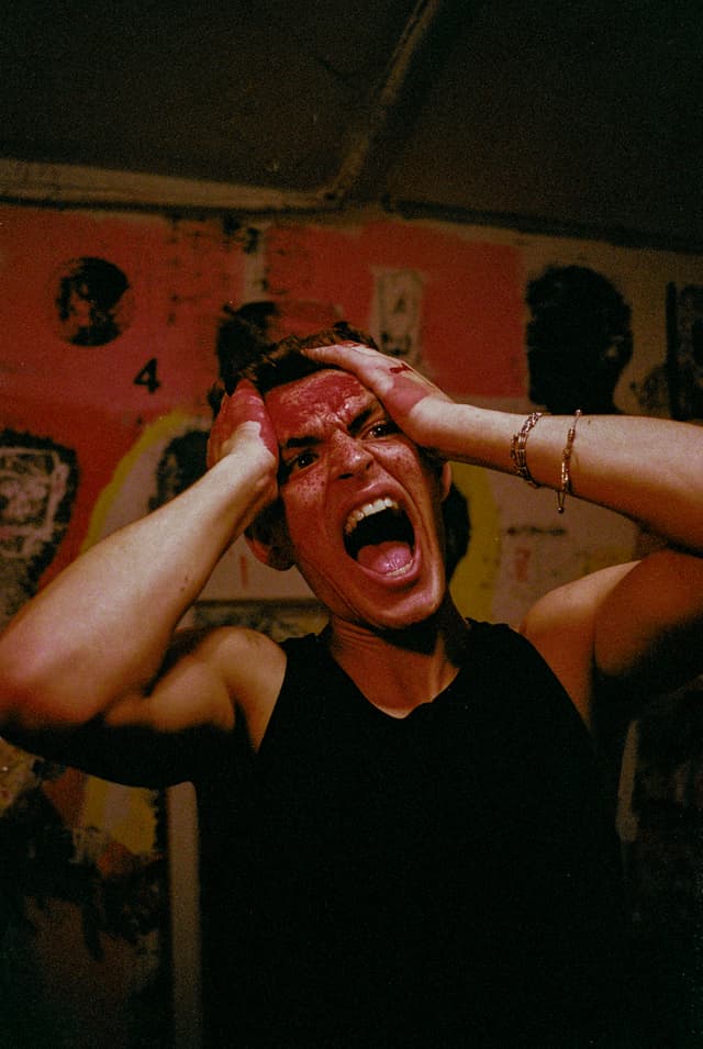 Sun Brown & Yves: Tortured Artist